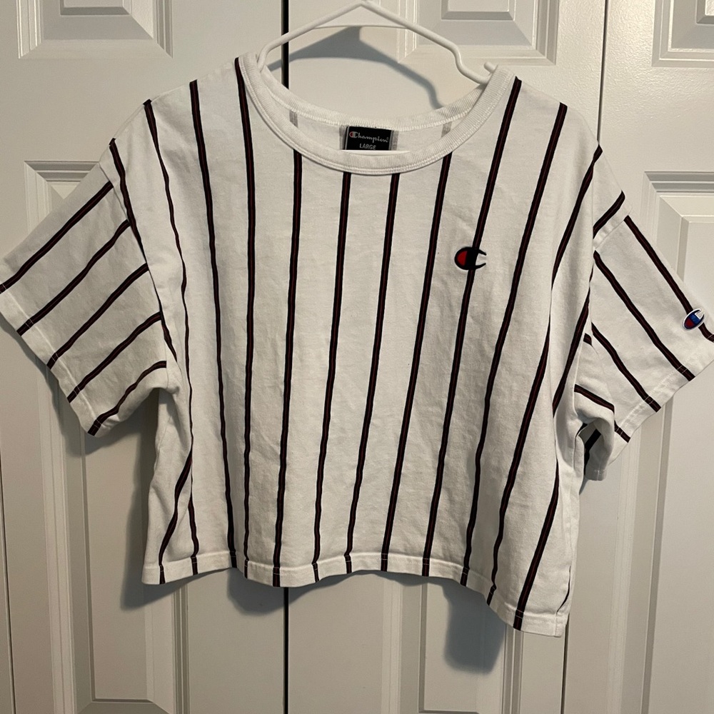 Champion crop top striped T-shirt Lrg.